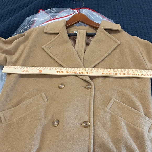 Vintage 1980s Albert Nipon 💯% Camel Hair Coat |Size 14P - Picture 15 of 16